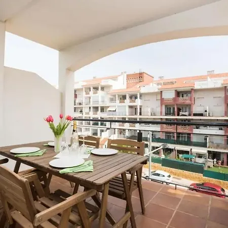 Apartment Hide Away 2 *