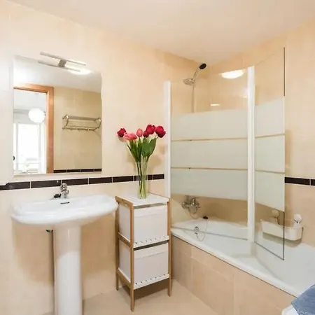Apartment Hide Away 2 *