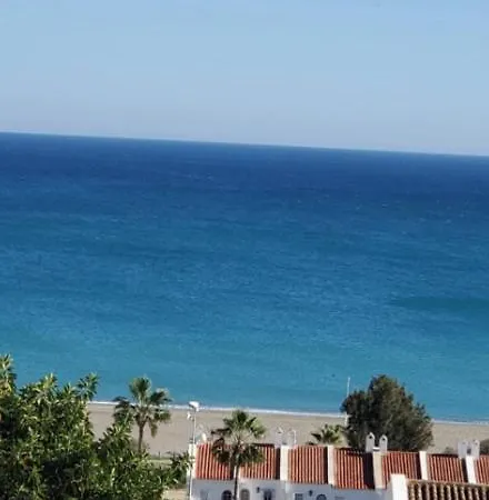 Hide Away 2 * Manilva
